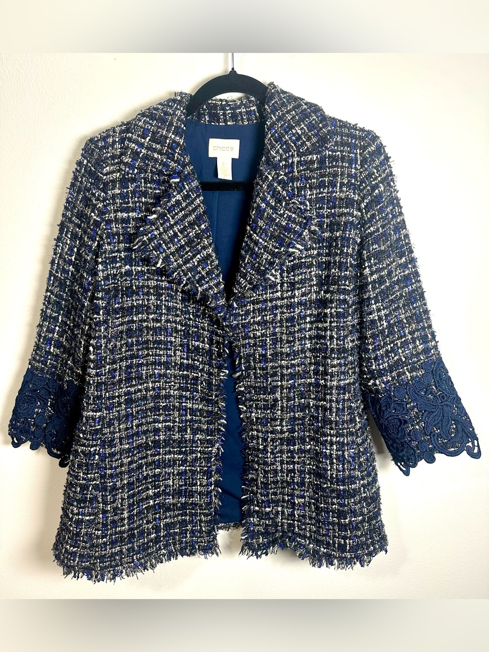 Chico's Navy & White Tweed Fringe Blazer with Lace Cuffs 1P 8-10 medium
